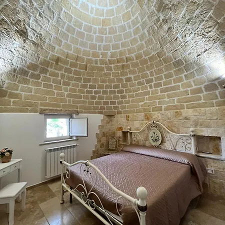 Trulli San Pietro * Putignano