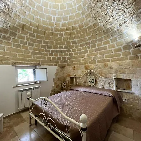 Trulli San Pietro * Putignano
